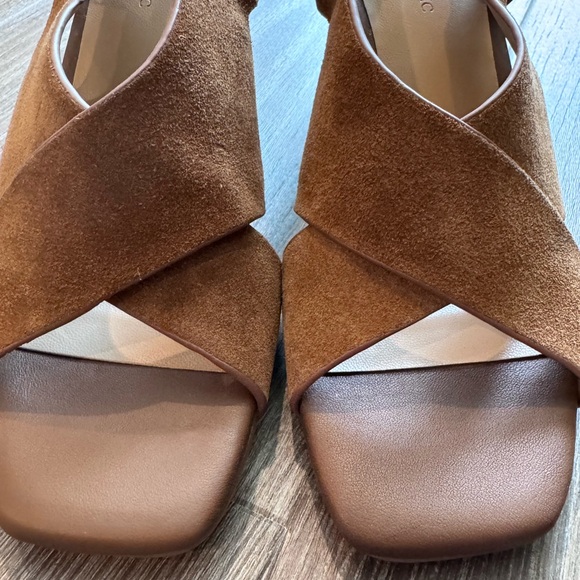 Women’s Leather Brown High Heals - Picture 7 of 8